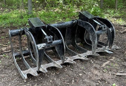 84" Root Rake / Grappler attachment for rent in Greenville, MO
